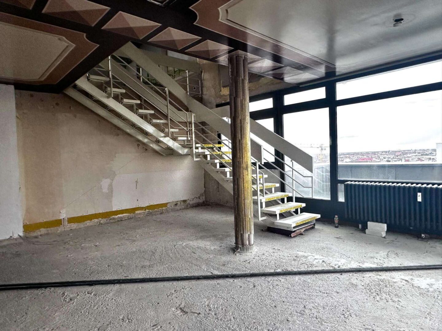 Innenansicht EG mit Treppe