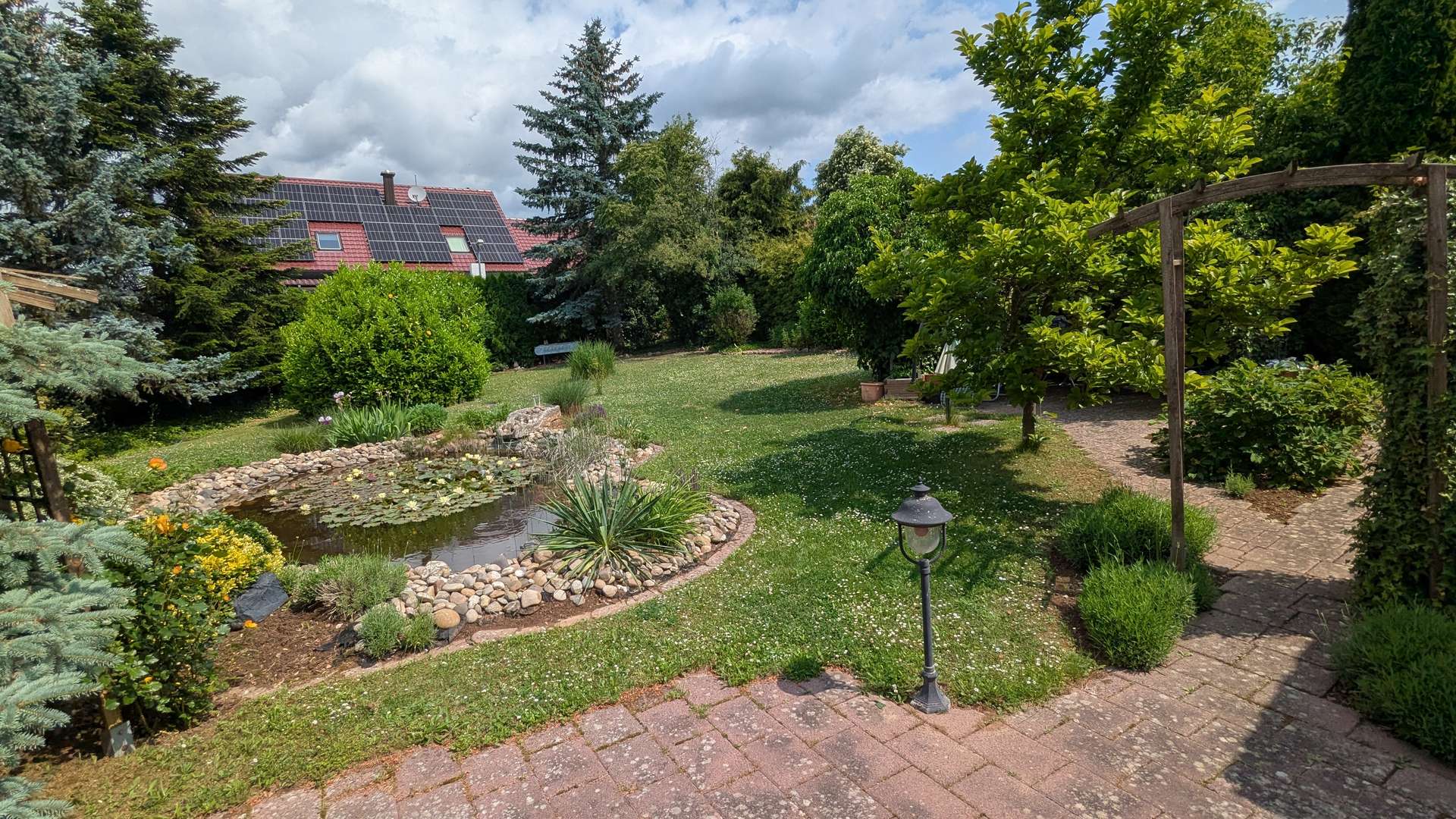 Gepflegter Garten
