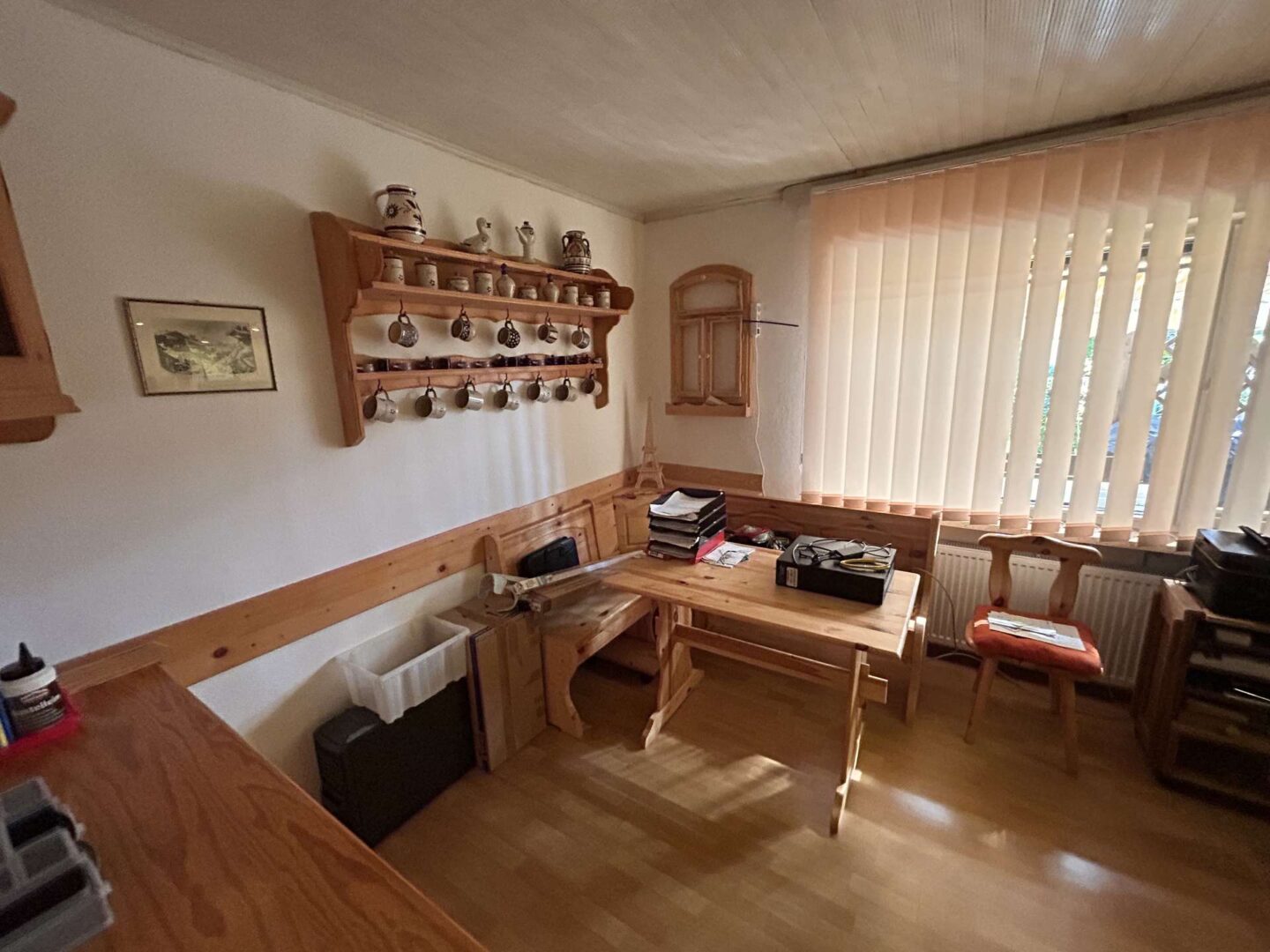 Büro 1