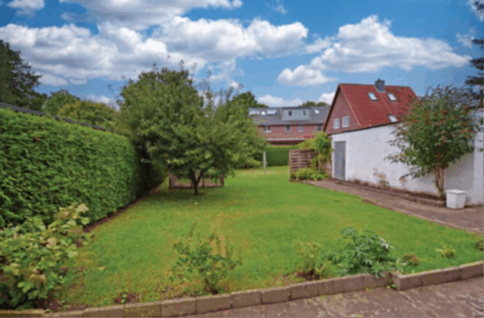 Weitläufiger Garten