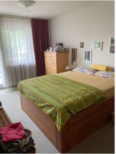Schlafzimmer mit Zugang Wintergarten