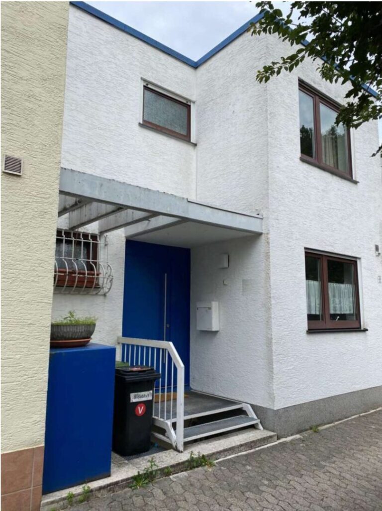 Außenansicht Eingang
