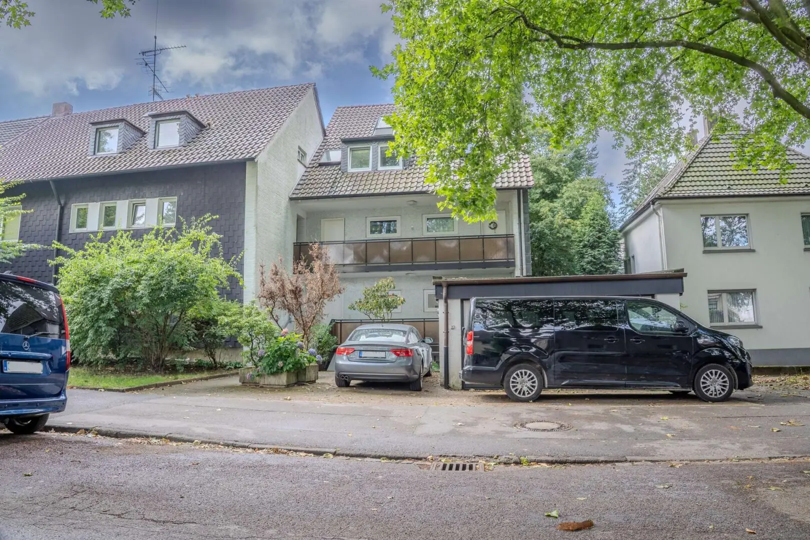 Straßenansicht