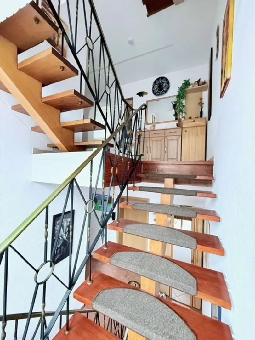 Treppe EG/OG