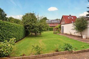 Weitläufiger Garten