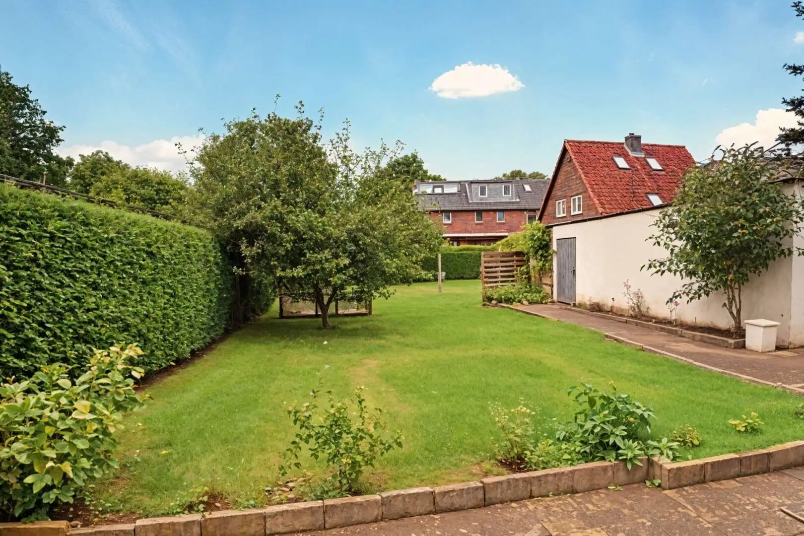 Weitläufiger Garten