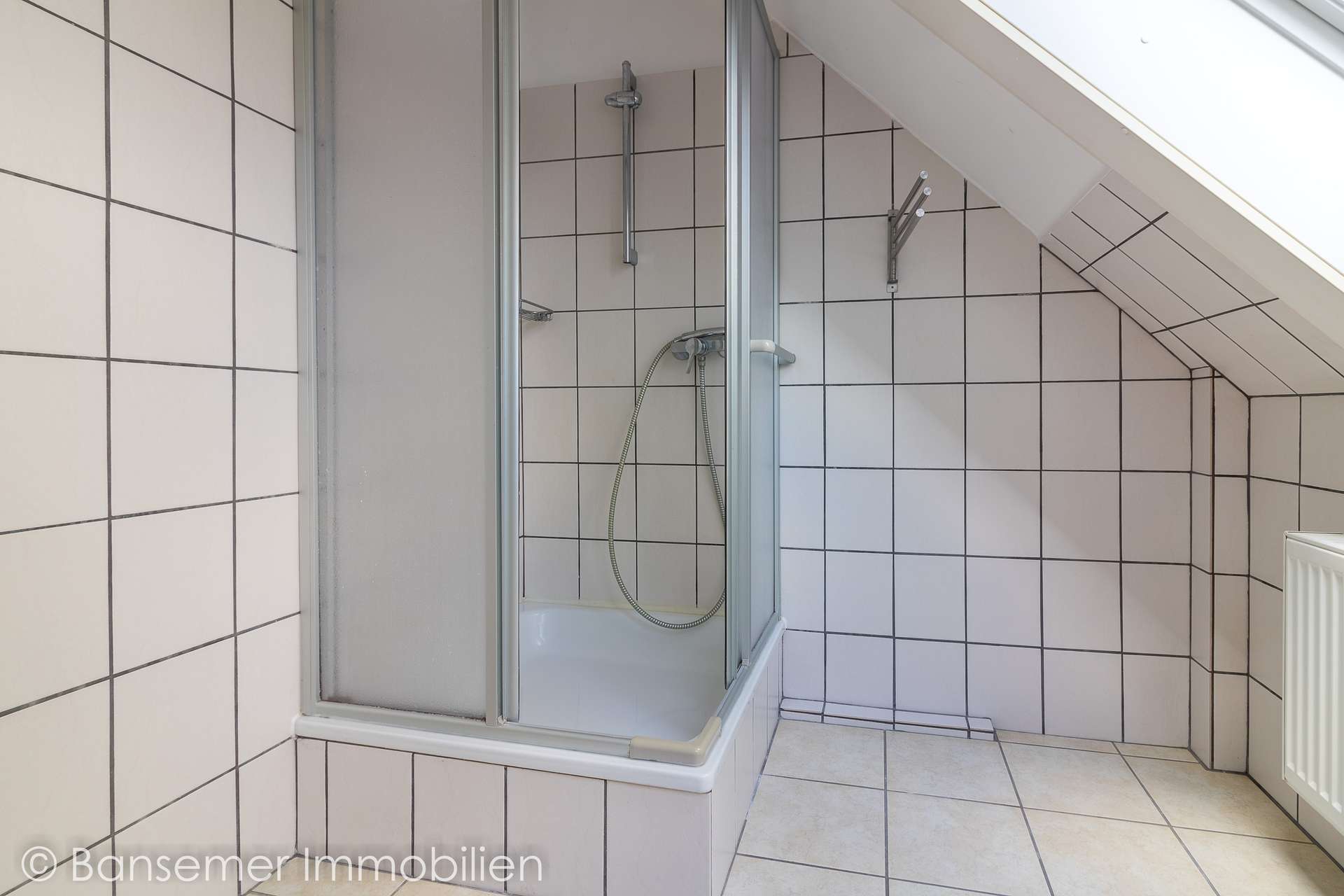 Bad mit Dusche