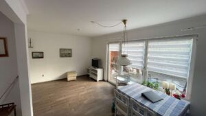 Wohnzimmer nach Links