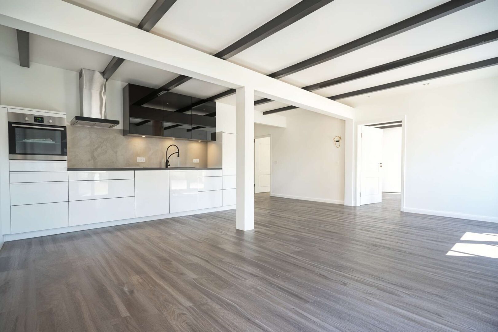 Küche aus Wohnzimmer