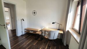 Arbeitszimmer OG