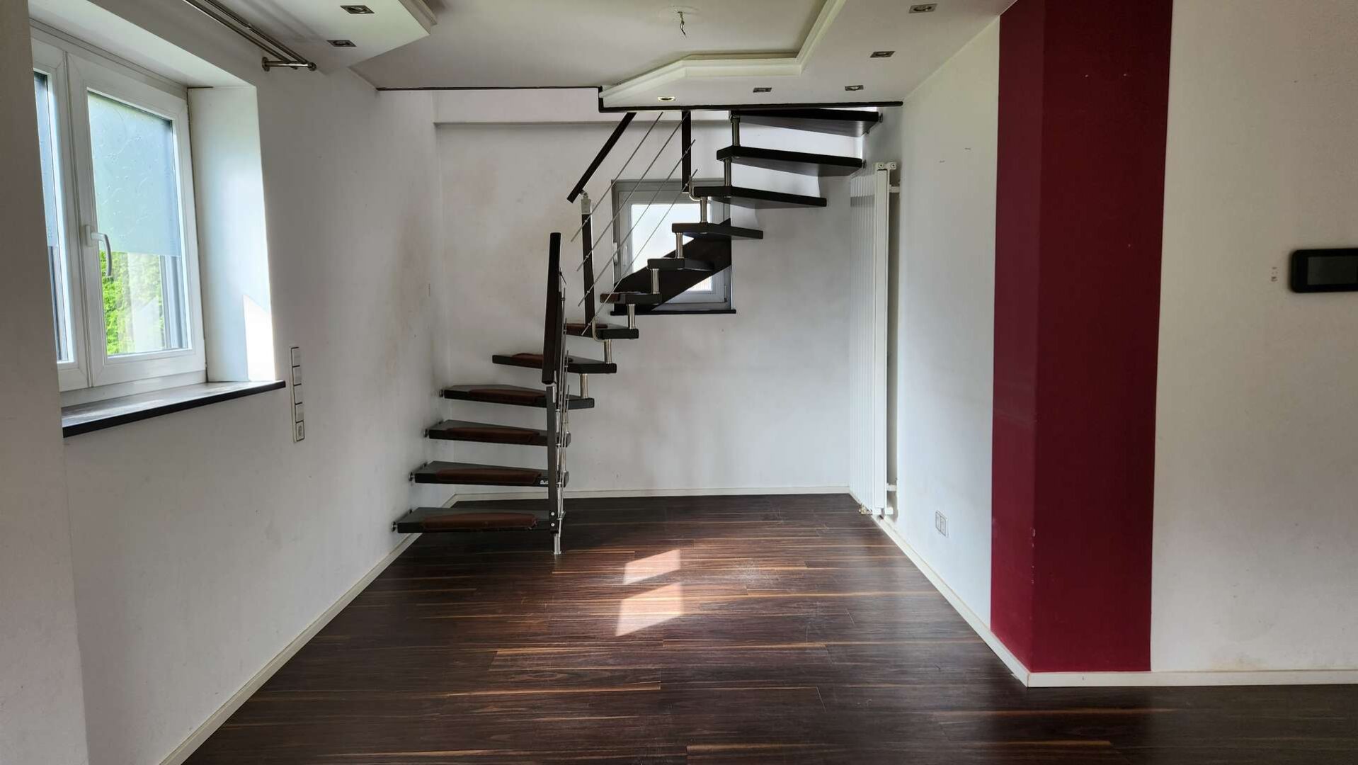 Treppe zu Obergeschoss Maisonette