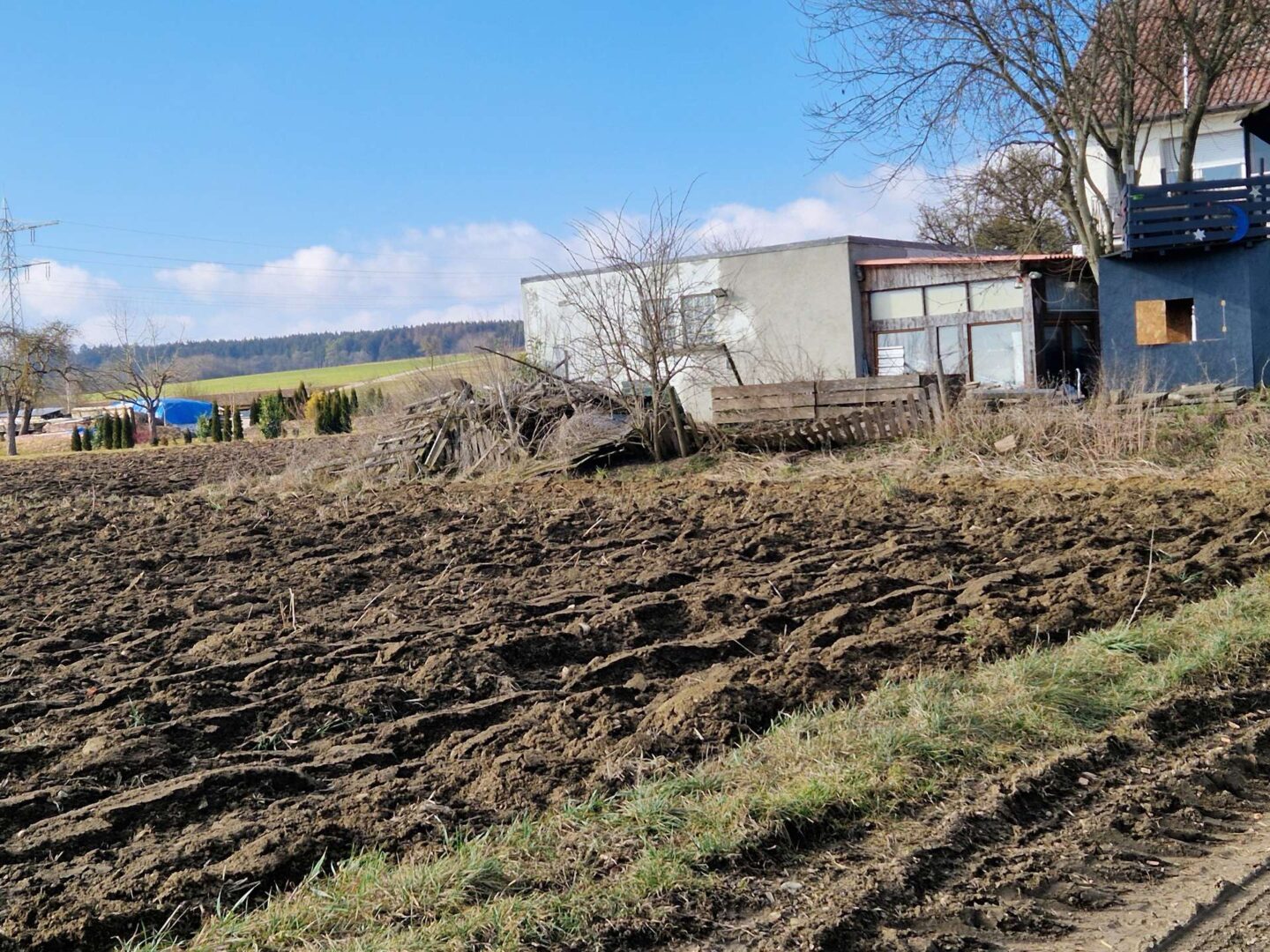 Ein Teil vom Angebot ist Ackerfläche