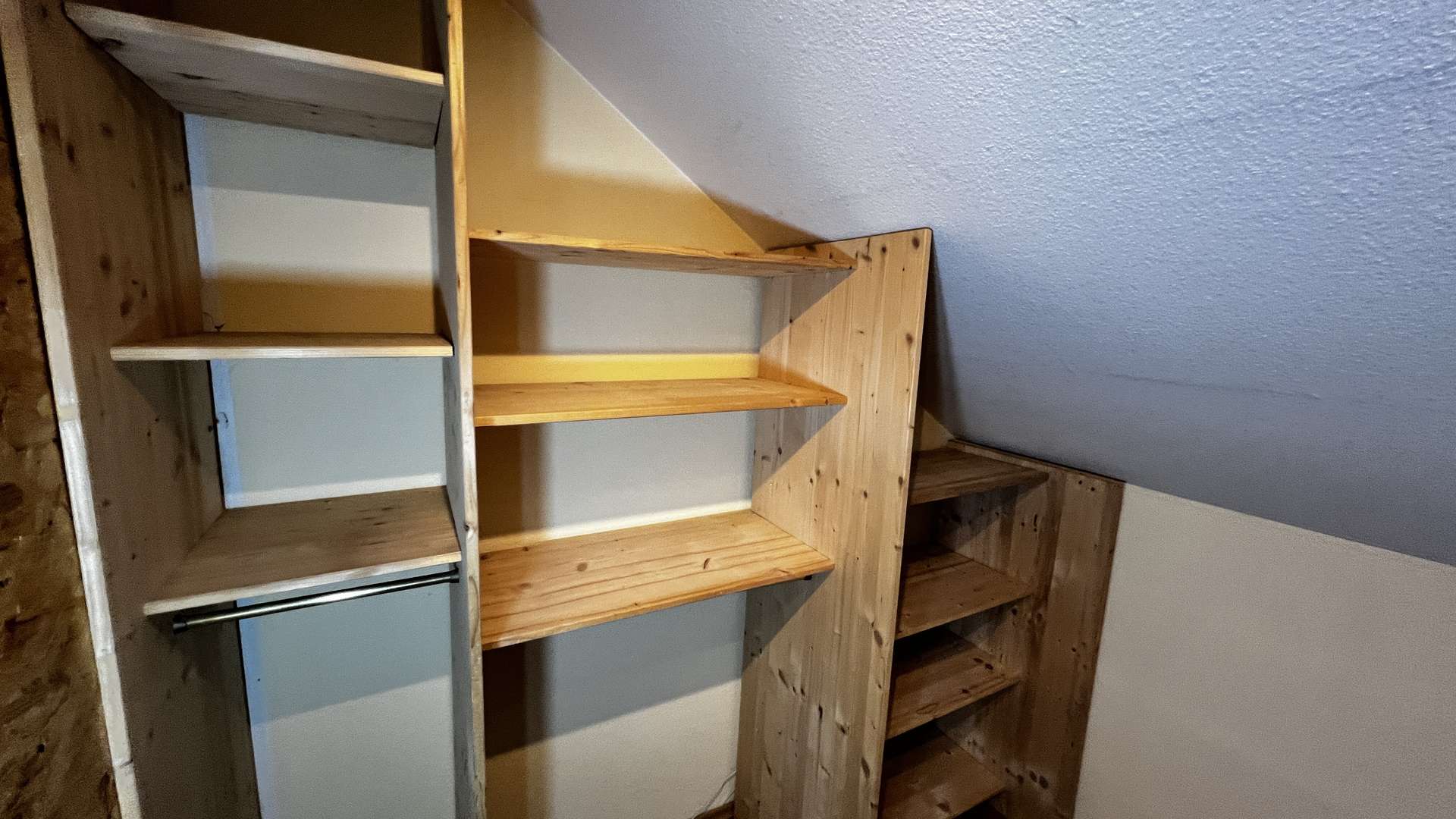 begehbarer Kleiderschrank