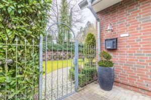 Pforte zum Garten und Hauseingang