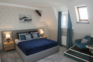 Schlafzimmer mit KI gearbeitet