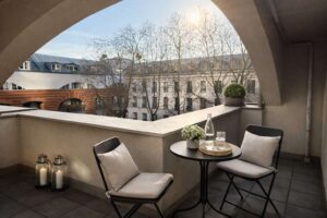 Terrasse mit mediterranem Flair