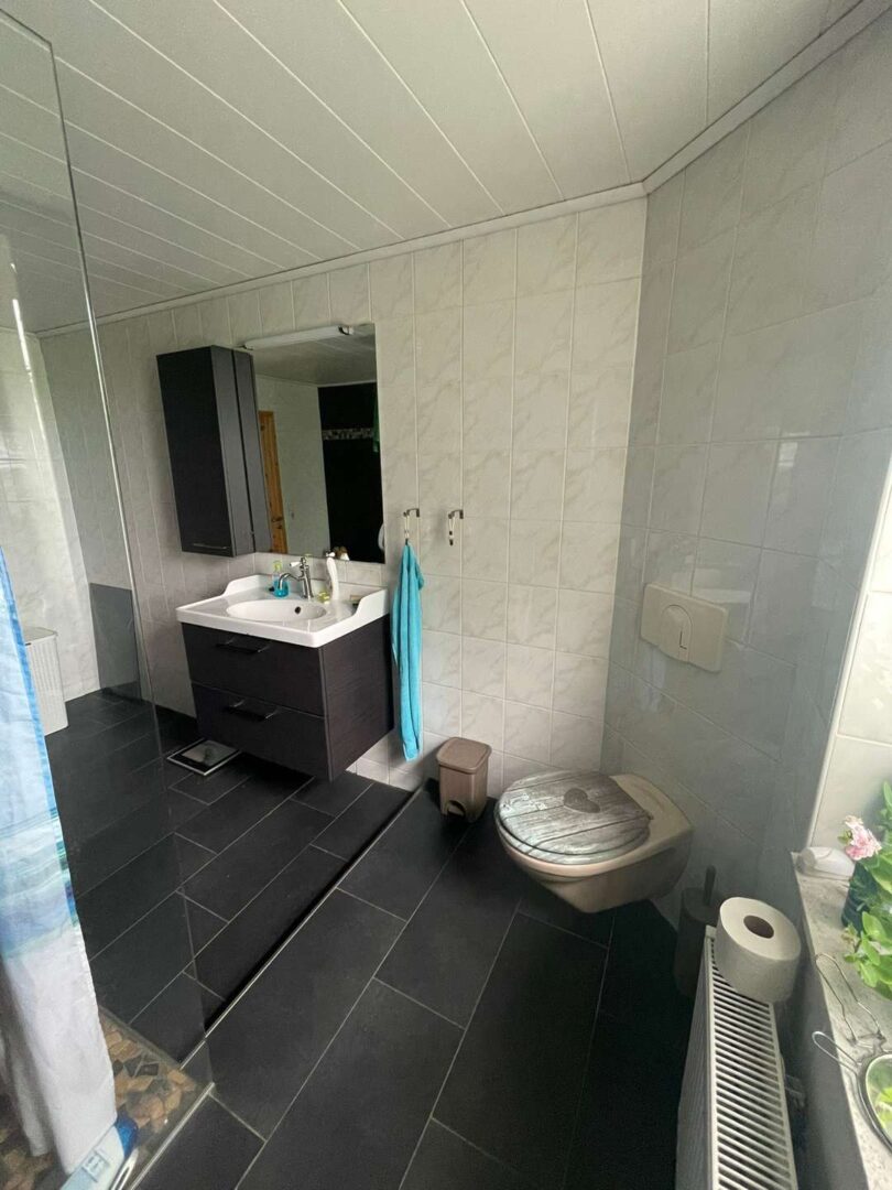 Badezimmer 1
