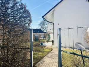 Eingangsbereich Garten