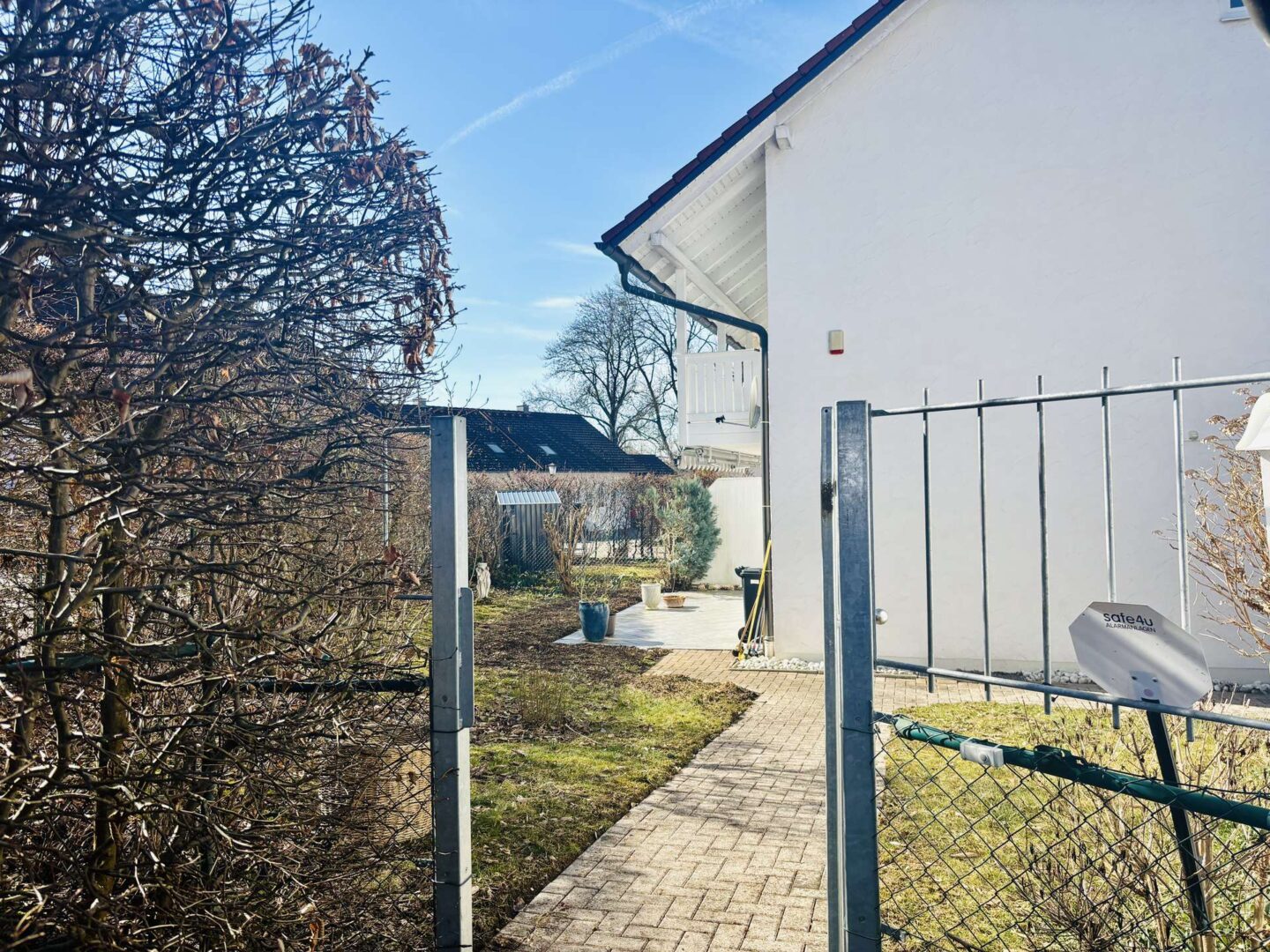 Eingangsbereich Garten