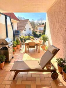 Balkon / Terrasse - (KI generiert)