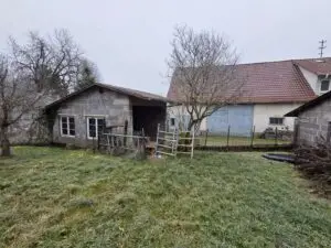 Gartenhaus  und Scheune