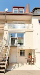 Ansicht aus dem Garten - (KI)