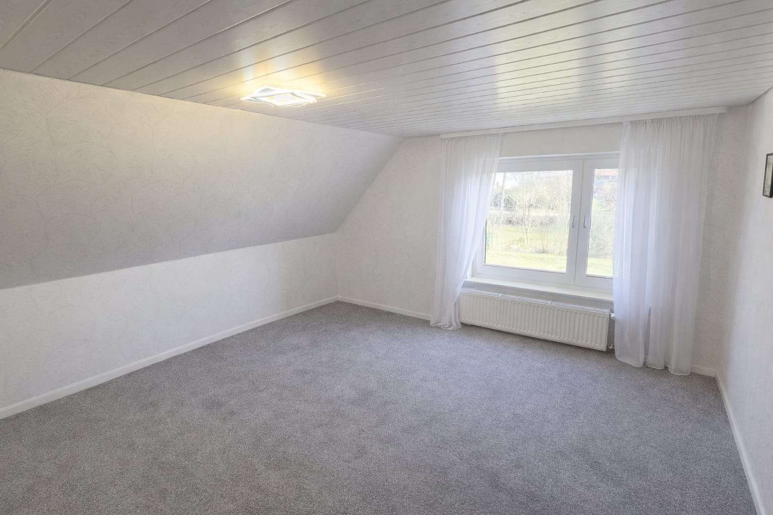 Schlafzimmer1