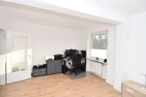 Arbeitszimmer (Beispiel)