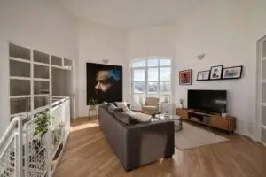 Exklusiver Wohnbereich oben