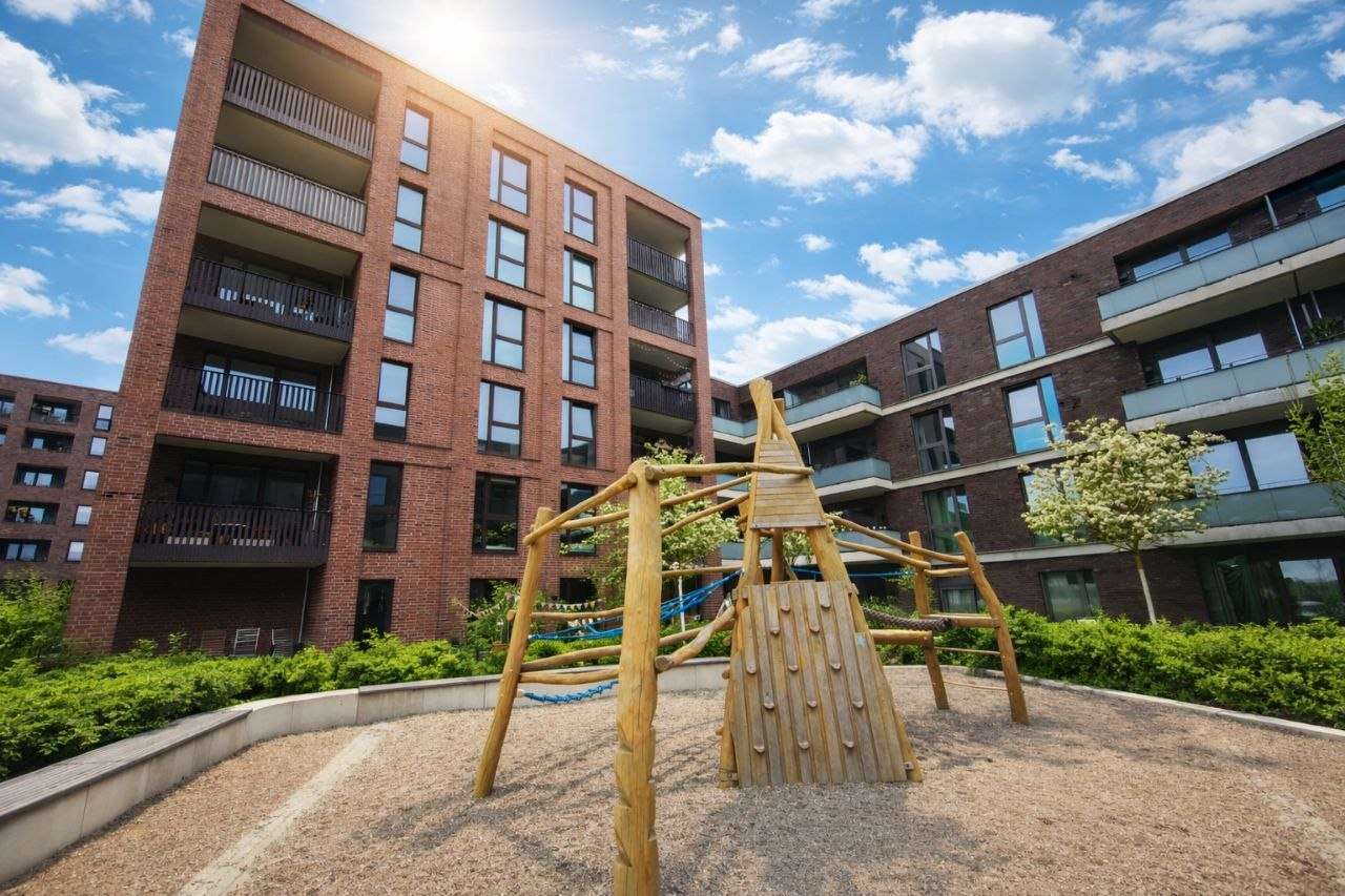 Spielplatz am Objekt