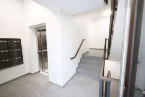 Gepflegtes Treppenhaus