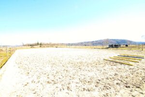 Reitplatz mit Drainage