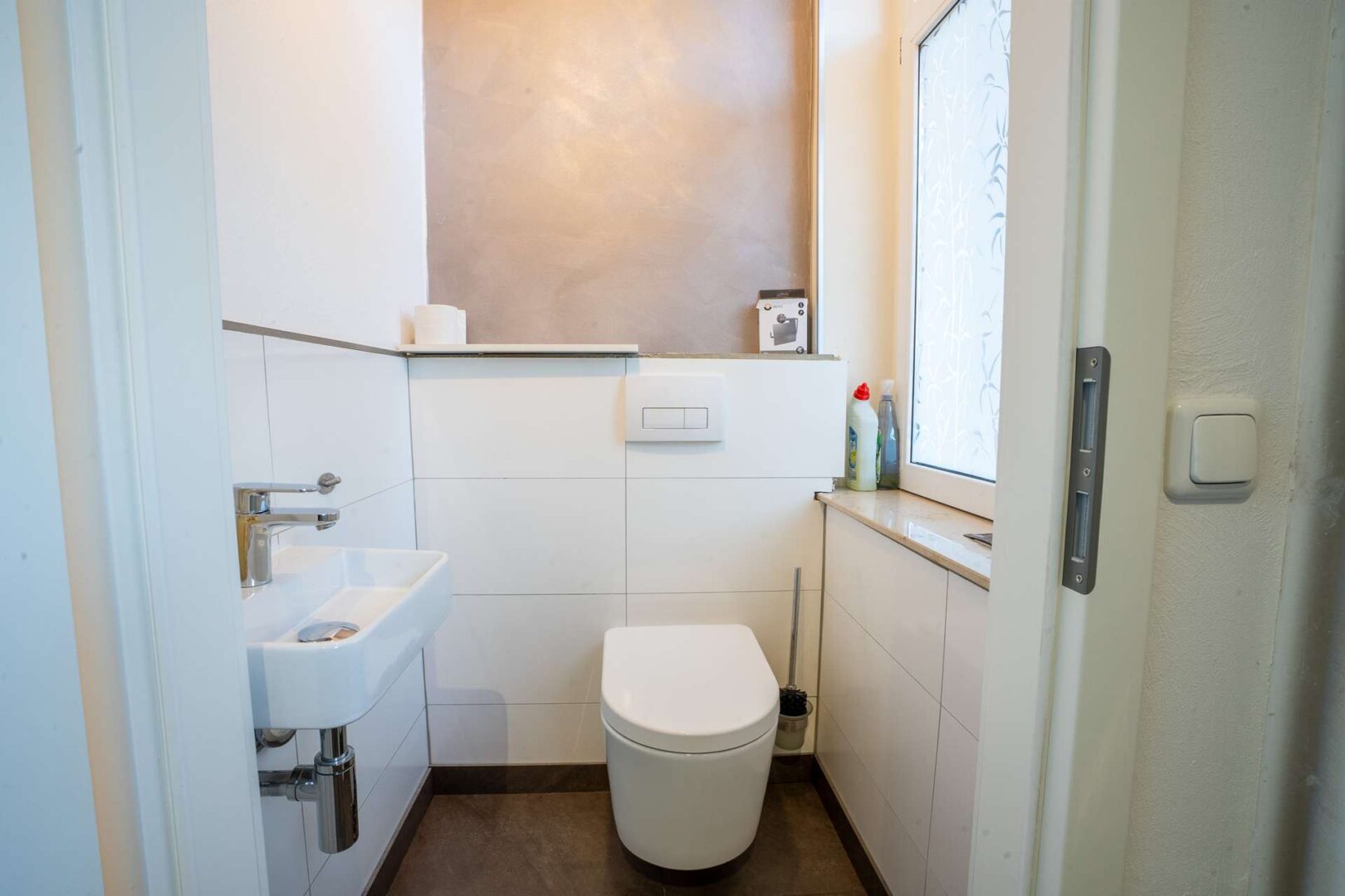 Separates WC in der 49a