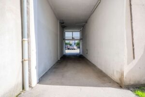 Zufahrt zum Innenhof