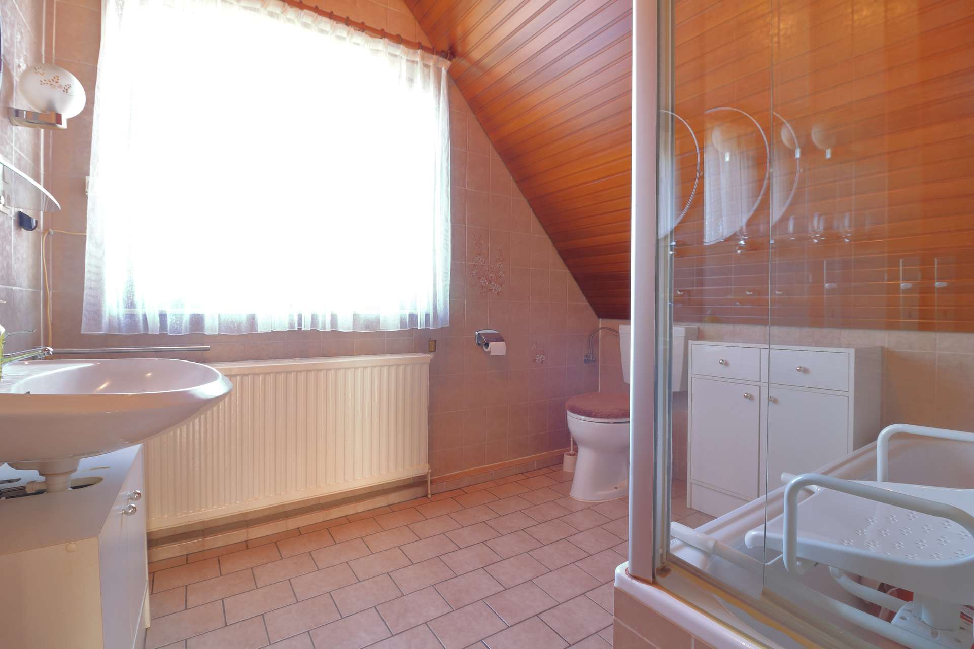 DG: Badezimmer