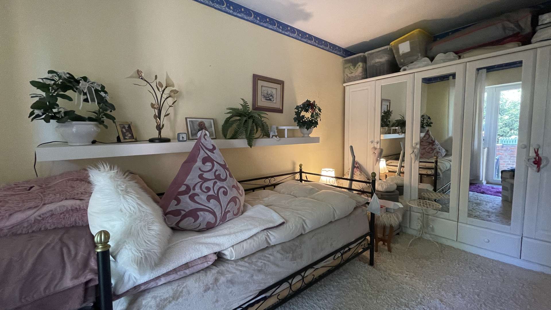 Schlafzimmer