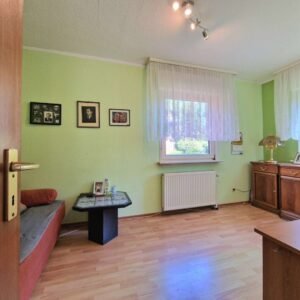 OG Büro od. Kinderzimmer