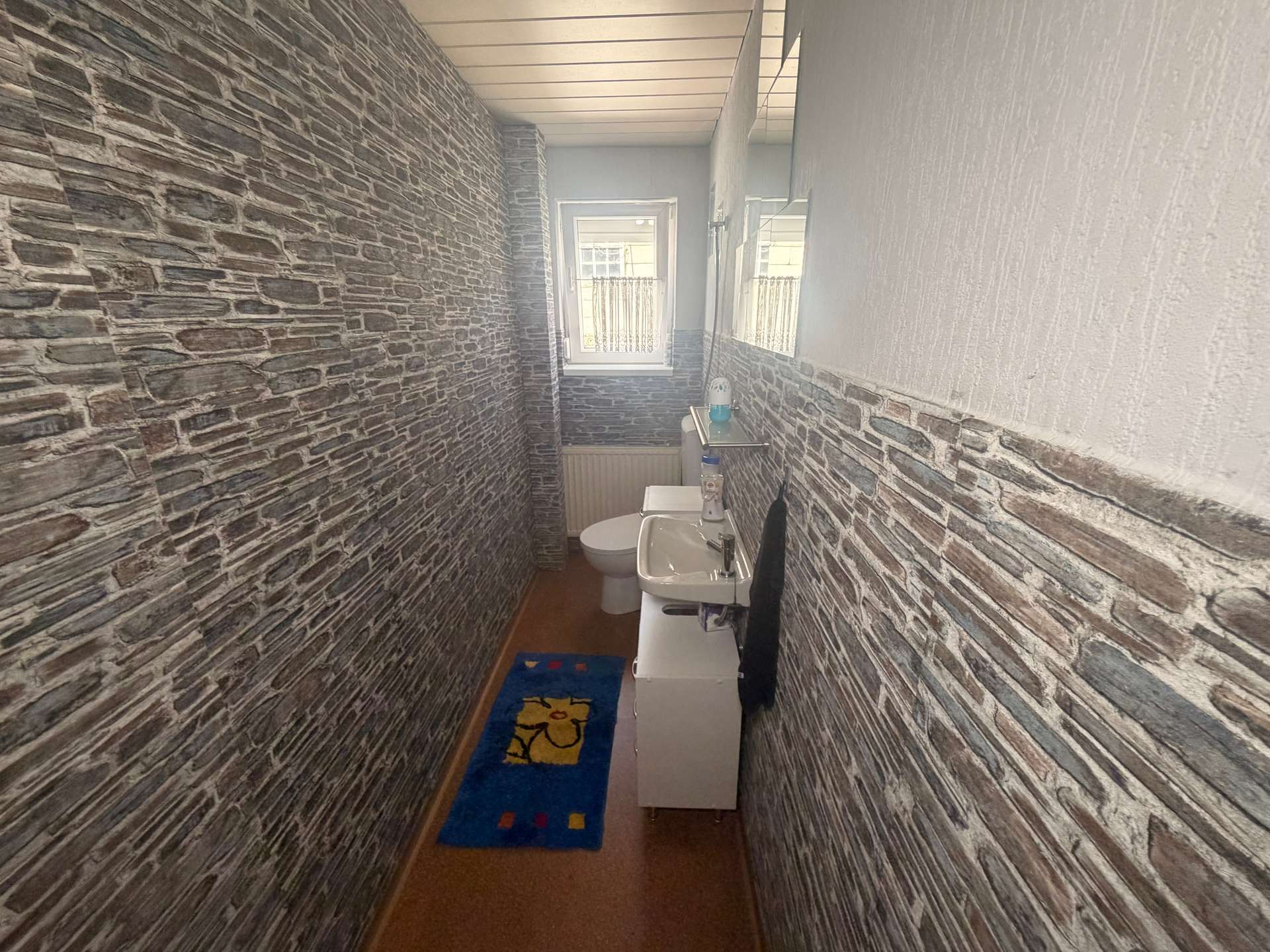 Badezimmer 1.OG