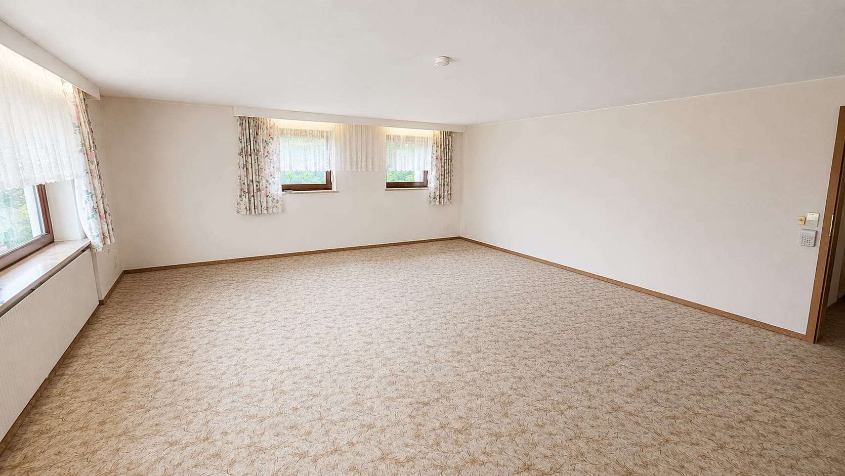 Wohnzimmer, EG