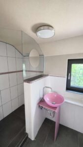 Badezimmer 2