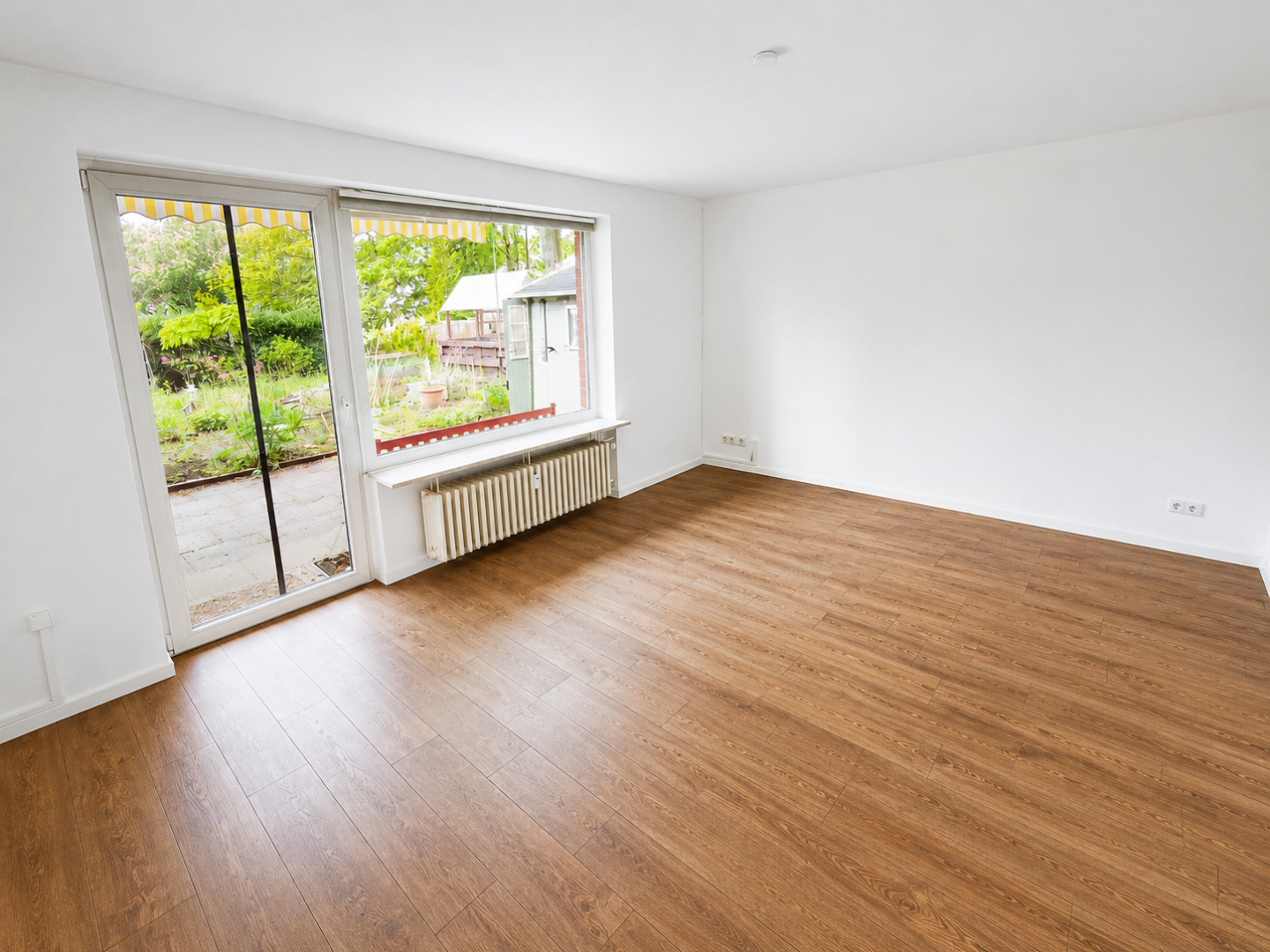 Lichterfülltes Wohnzimmer