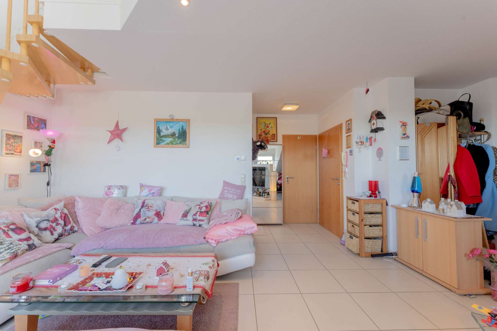 Wohnzimmer Bild 2