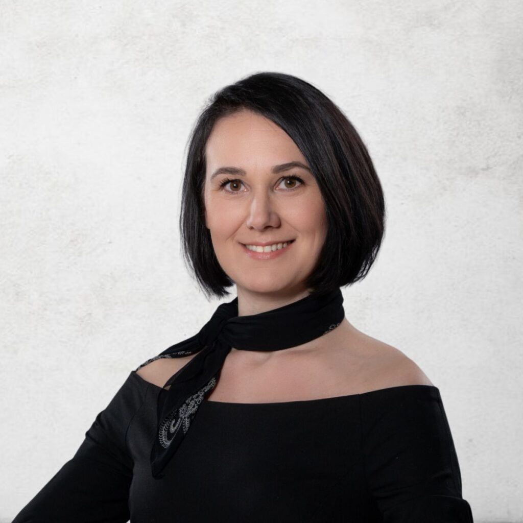 Ioana Buda Immobilienmaklerin Regensburg