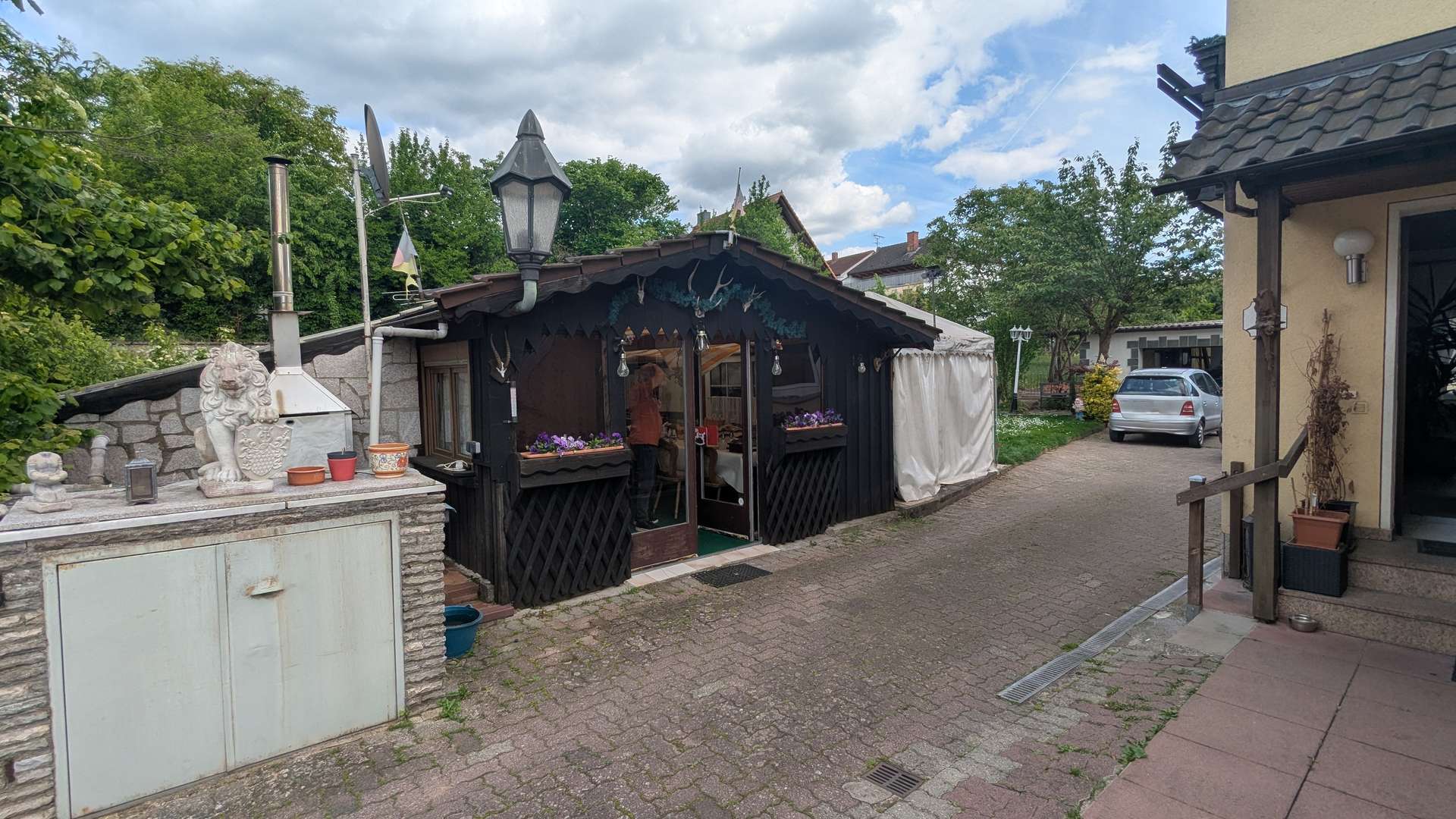 beheizdes Gartenhaus