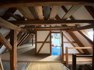 Dachgeschoss mit Außbaupotential