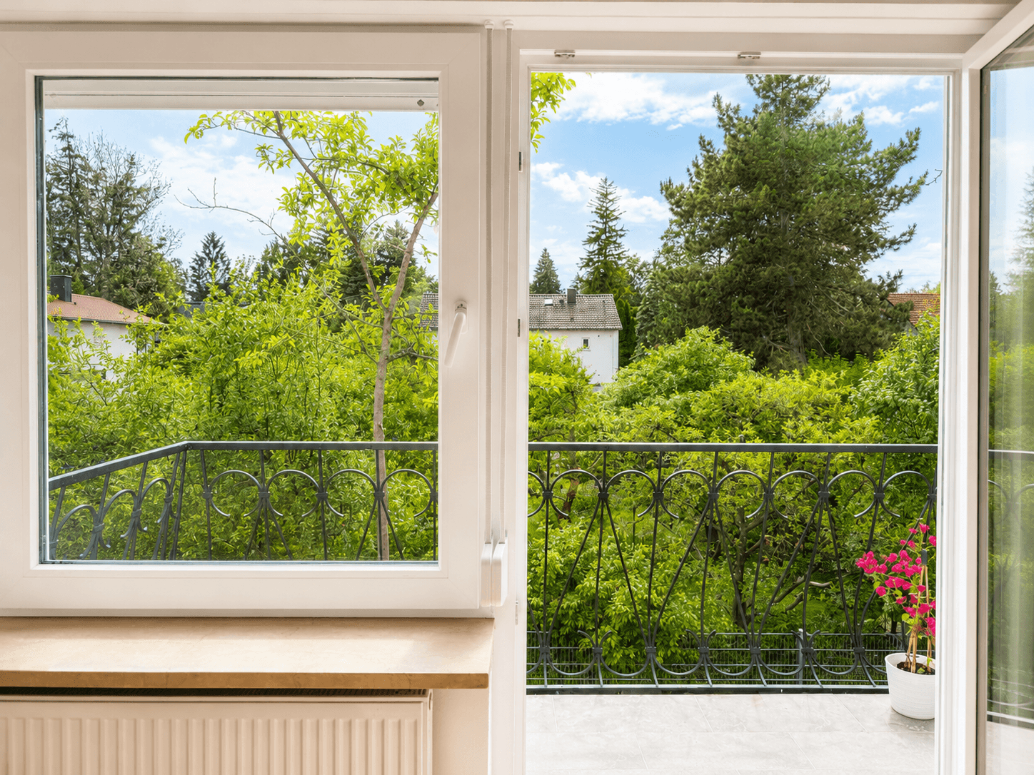 Blick zum Balkon