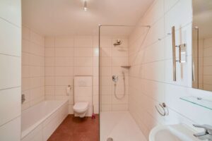 Badezimmer OG