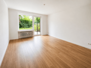 Lichterfülltes Wohnzimmer