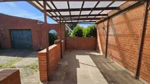 Terrasse überdacht