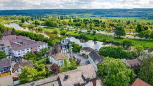 Blick über die Altstadt zur Weser